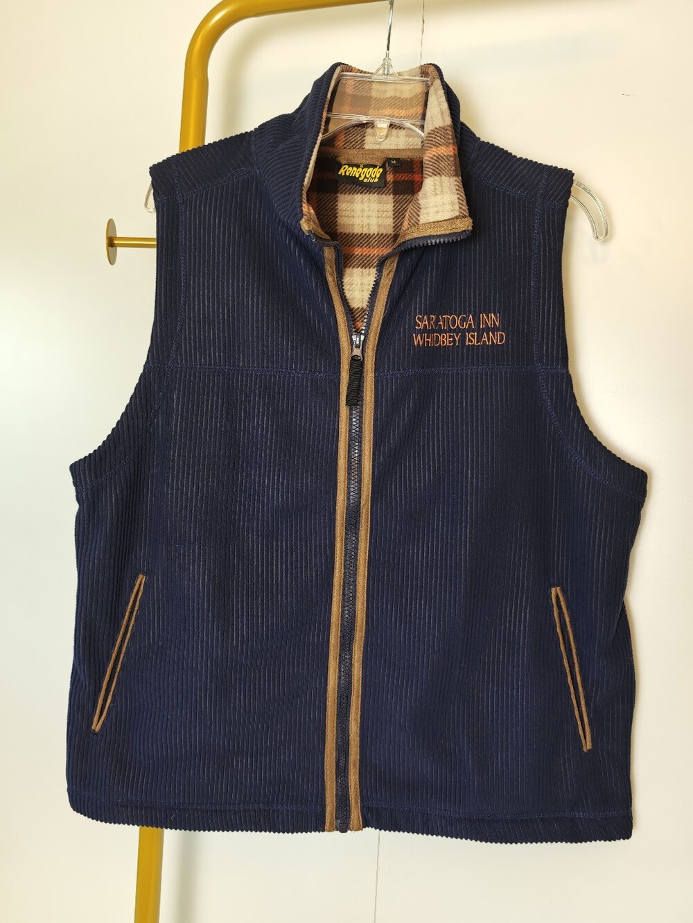 Renegade Club Mens Navy Corduroy Vest Plaid Lined Saratoga Inn Whidbey Island M